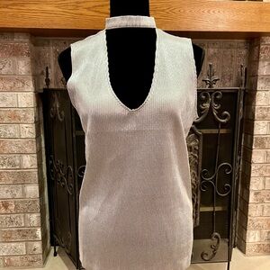 NWT BB Dakota Silver Sleeveless Choker Top